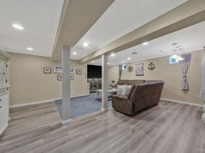 1 Queens Road, Miller Place NY 11764