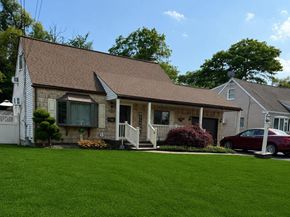 52 Kime Avenue, North Babylon NY 11703