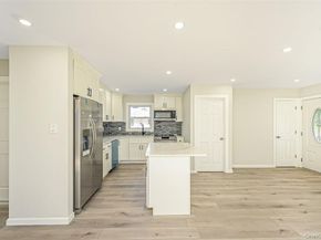 180 Park Avenue, Deer Park NY 11729