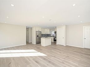 180 Park Avenue, Deer Park NY 11729