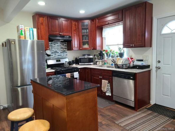 Undisclosed Address #1043094, Hempstead NY 11550