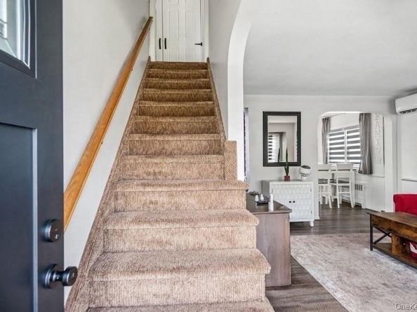 10 Alliance Street, Valley Stream NY 11580