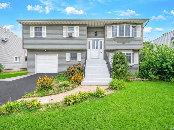 79 Jefferson Street, Freeport NY 11520
