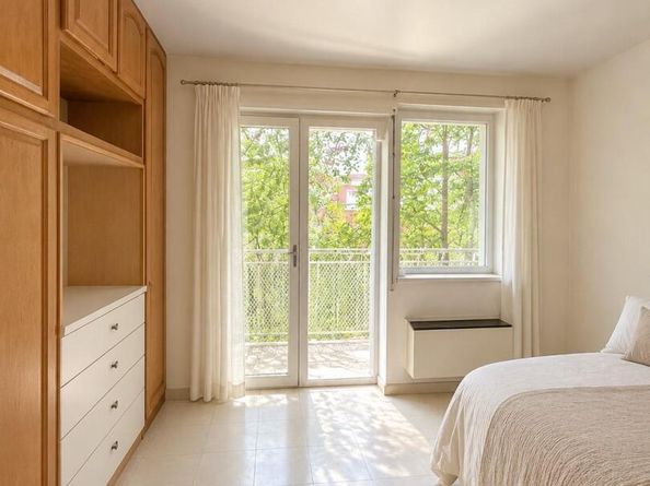 4108 97 Place 3, Corona NY 11368