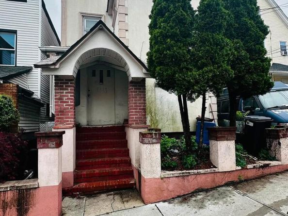 8614 143rd Street, Jamaica NY 11435