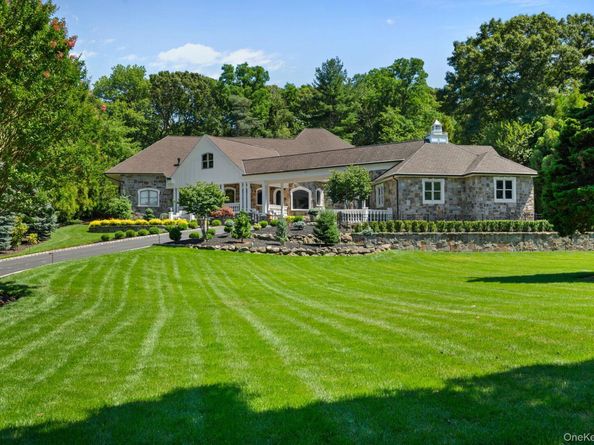 25 Marions Lane, Northport NY 11768