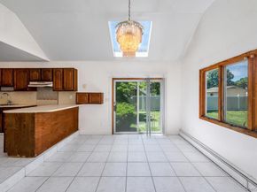 27 Yarnell Street, Brentwood NY 11717