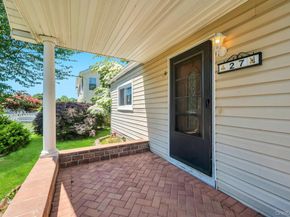 27 Yarnell Street, Brentwood NY 11717