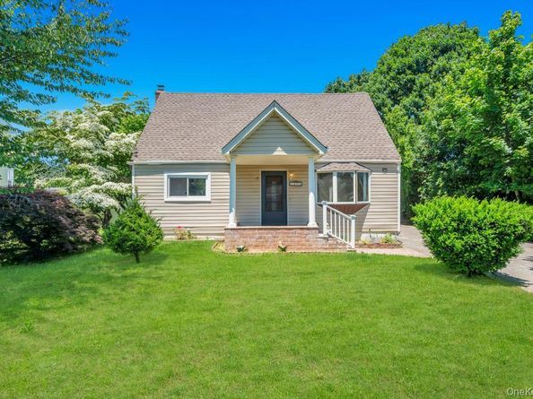 27 Yarnell Street, Brentwood NY 11717
