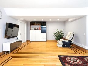 4 Old House Lane, Chappaqua NY 10514