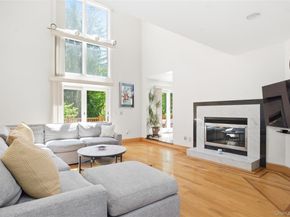 4 Old House Lane, Chappaqua NY 10514