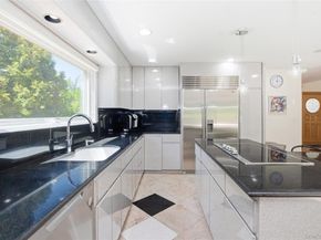 4 Old House Lane, Chappaqua NY 10514