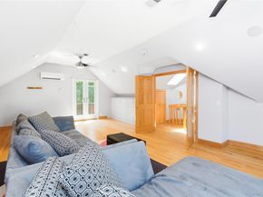 4 Old House Lane, Chappaqua NY 10514
