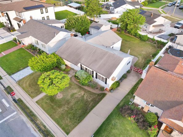 1501 Howell Road, Valley Stream NY 11580
