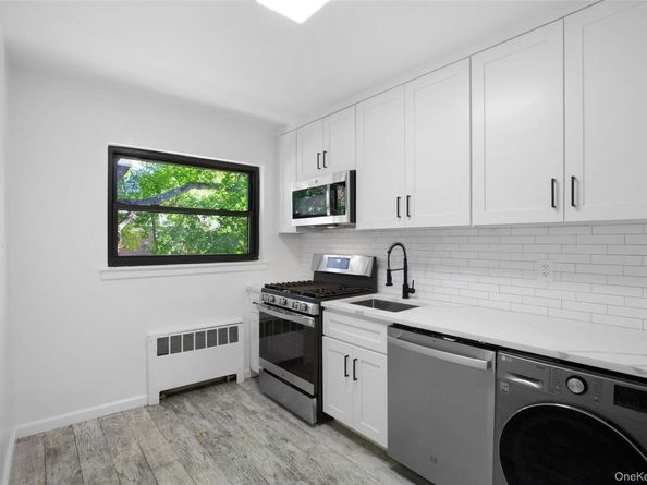 220-74 75th Avenue 1st Flr, Bayside NY 11364