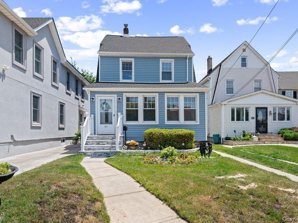 8815 Commonwealth Boulevard, Bellerose NY 11426