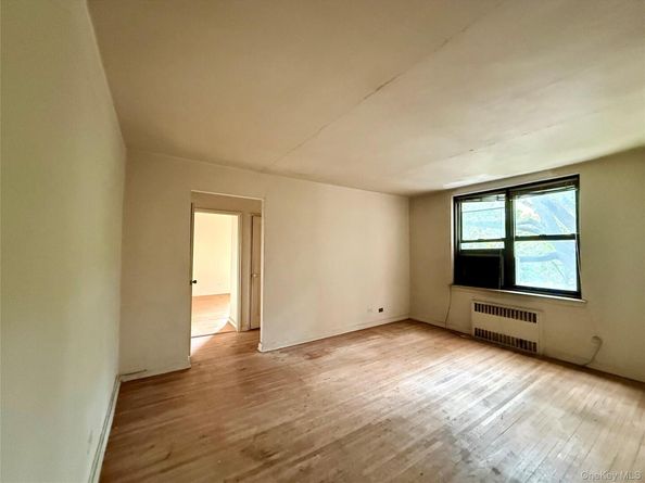 11315 34th Avenue 1E, Corona NY 11368
