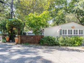 42 Cottage Road