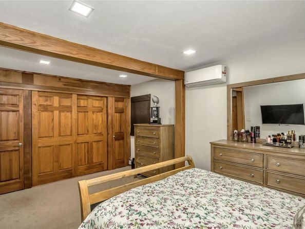 208 Woodbury Road, Woodbury NY 11797