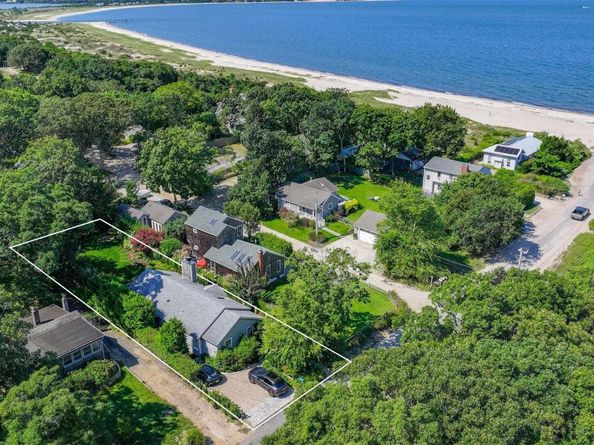 100 Flaggy Hole Road, East Hampton NY 11937
