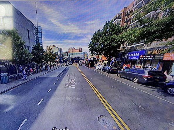 41-25 Kissena Boulevard 2S, Flushing NY 11355