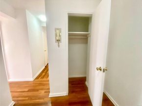 41-25 Kissena Boulevard 2S, Flushing NY 11355