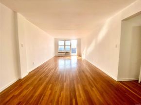 41-25 Kissena Boulevard 2S, Flushing NY 11355