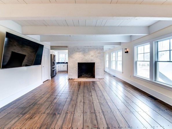 279 Stephen Hands Path C, East Hampton NY 11937