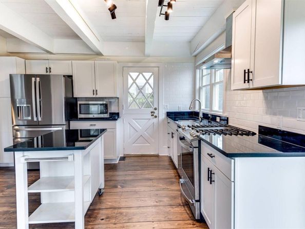 279 Stephen Hands Path C, East Hampton NY 11937