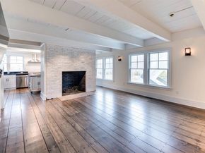 279 Stephen Hands Path C, East Hampton NY 11937