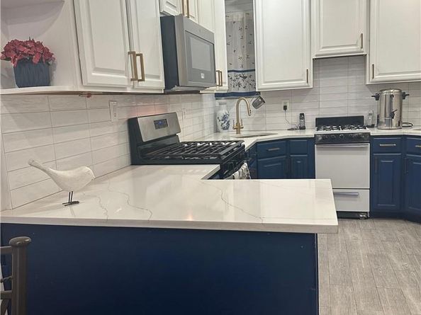57 Lorimer Street 1A, Brooklyn NY 11206