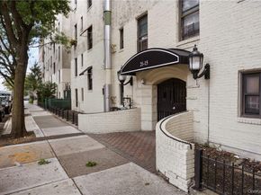 2115 33 Street 4E, Astoria NY 11105