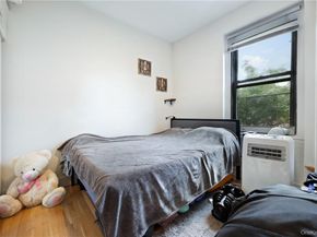 2115 33 Street 4E, Astoria NY 11105