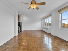 3935 Blackstone Avenue 5K, Bronx NY 10471