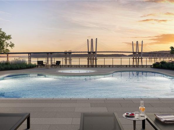 4 Lighthouse Landing TH03, Sleepy Hollow NY 10591