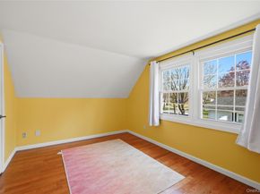 18 Marwood Place, Stony Brook NY 11790