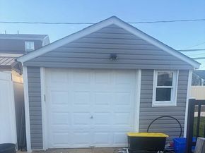 18 Robert Street, Freeport NY 11520