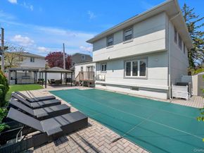 700 Sherwood Street, North Woodmere NY 11581