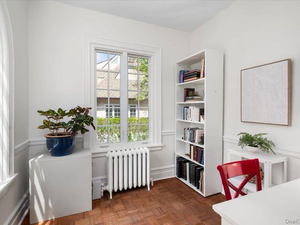 560 Pelhamdale Avenue, Pelham, NY 10803 - For Sale