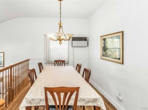 17 Fresno Drive, Plainview NY 11803