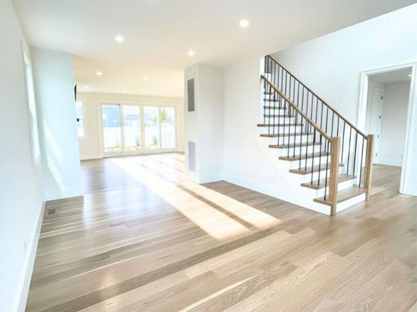 5 Baker Lane, Levittown NY 11756
