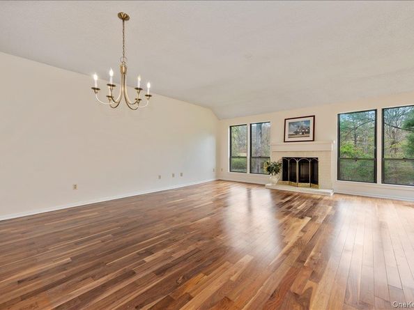 955 Heritage Hills B, Somers NY 10589