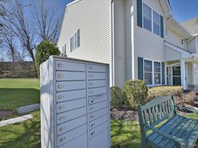 80 Morley Circle, Melville NY 11747