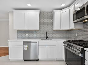 15 Lindsay Street, Huntington NY 11743