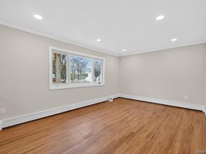 15 Lindsay Street, Huntington NY 11743