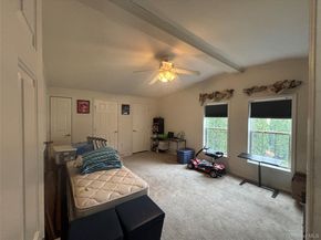 1661 Old Country Road 417, Riverhead NY 11901