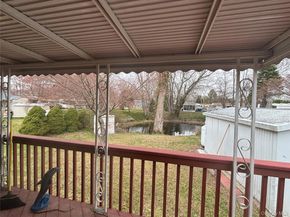 1661 Old Country Road 417, Riverhead NY 11901