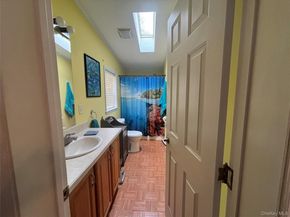 1661 Old Country Road 417, Riverhead NY 11901