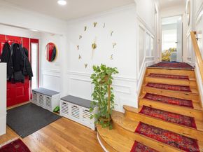 20 Gardenia Lane, Hicksville NY 11801