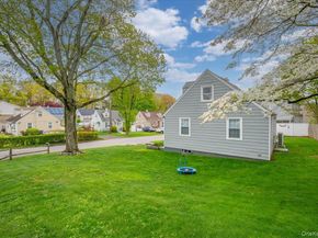 21 Keystone AKA 6 Cantitoe Road, Yonkers NY 10710